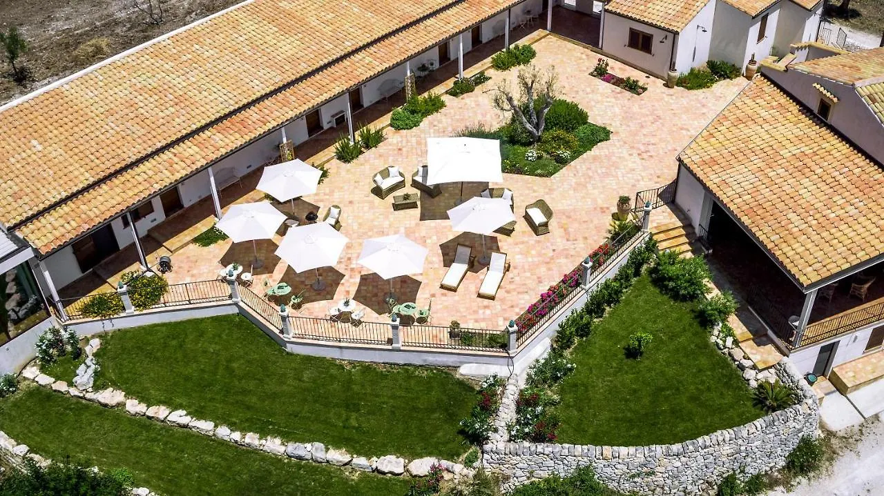 Vakantieboerderij Relais Villa Del Monte Ragusa Italië